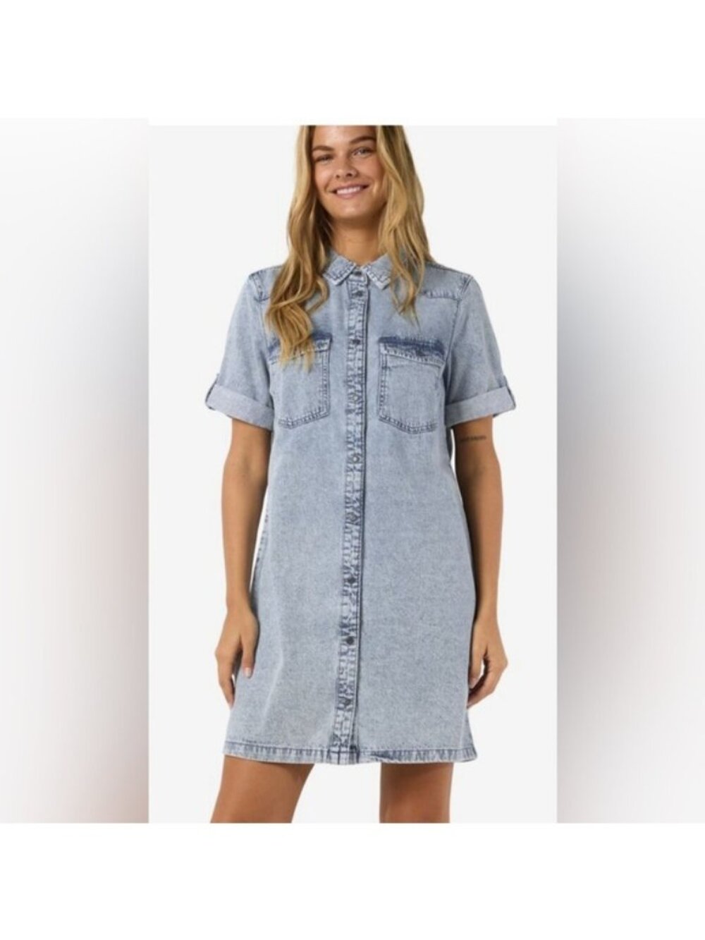 Noisy Mae Short Sleeve Button Down Denim Dress - M
